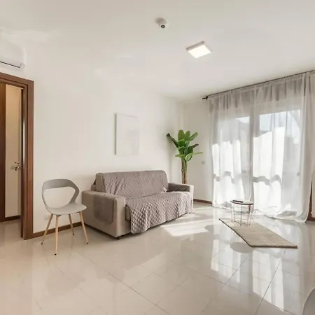 Unico 4 - Moderno Per Famiglie البندقية