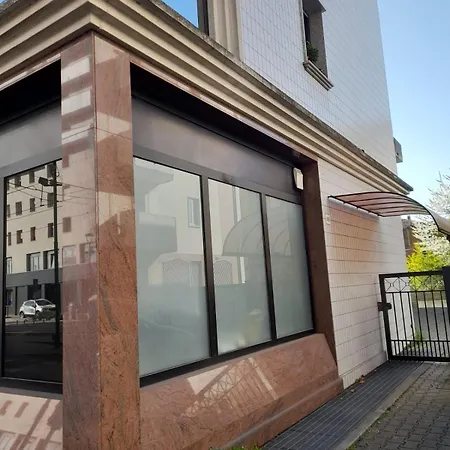 Unico 4, 6 Ospiti, Parcheggio Gratis, 10 Minuti Da Venezia Apartamento Mestre